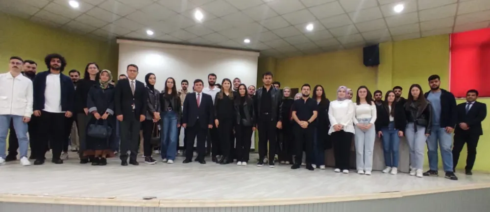 Üniversite Öğrencilerine Tanıtım 