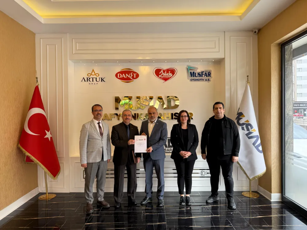 MÜSİAD AFYONKARAHİSAR’DAN YENİ EVLENECEK GENÇLERE DESTEK