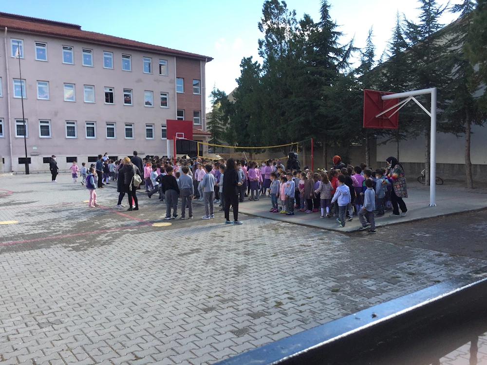 ATATÜRK İLKOKULUNDA DEPREM TATBİKATI