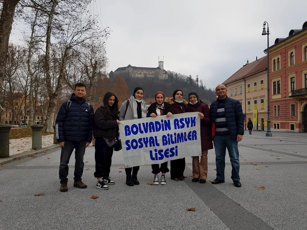 Bolvadin RSYK Sosyal Bilimler Lisesi Projeleri Devam Ediyor